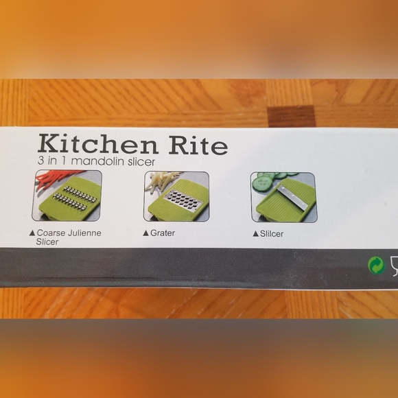 Mandolin - Picture 3 of 3